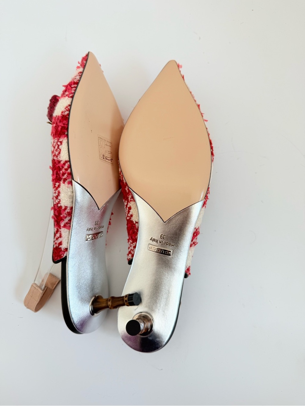 Gucci Eleanor Strawberry Tweed Crystal PVC Bamboo Slingback Pumps 39 - Picture 6 of 9